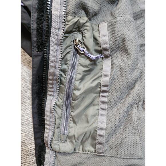 The North Face Women's Size Medium Hyvent Hooded Jacket - Picture 11 of 16